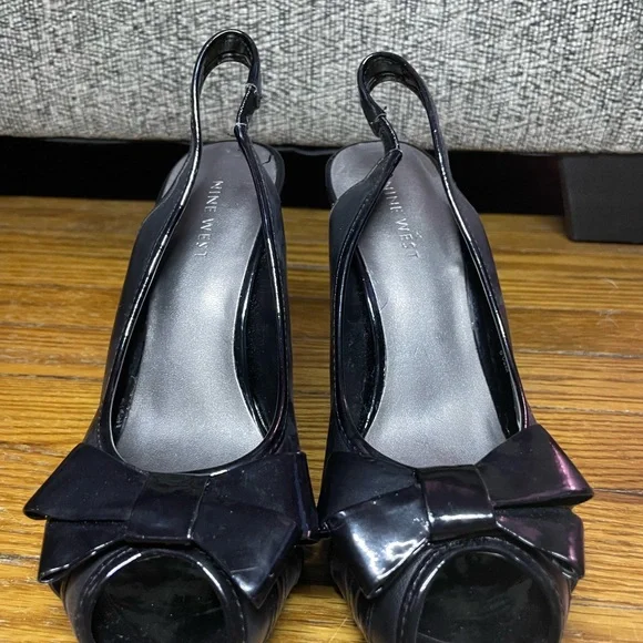 Pumps - Picture 4 of 5